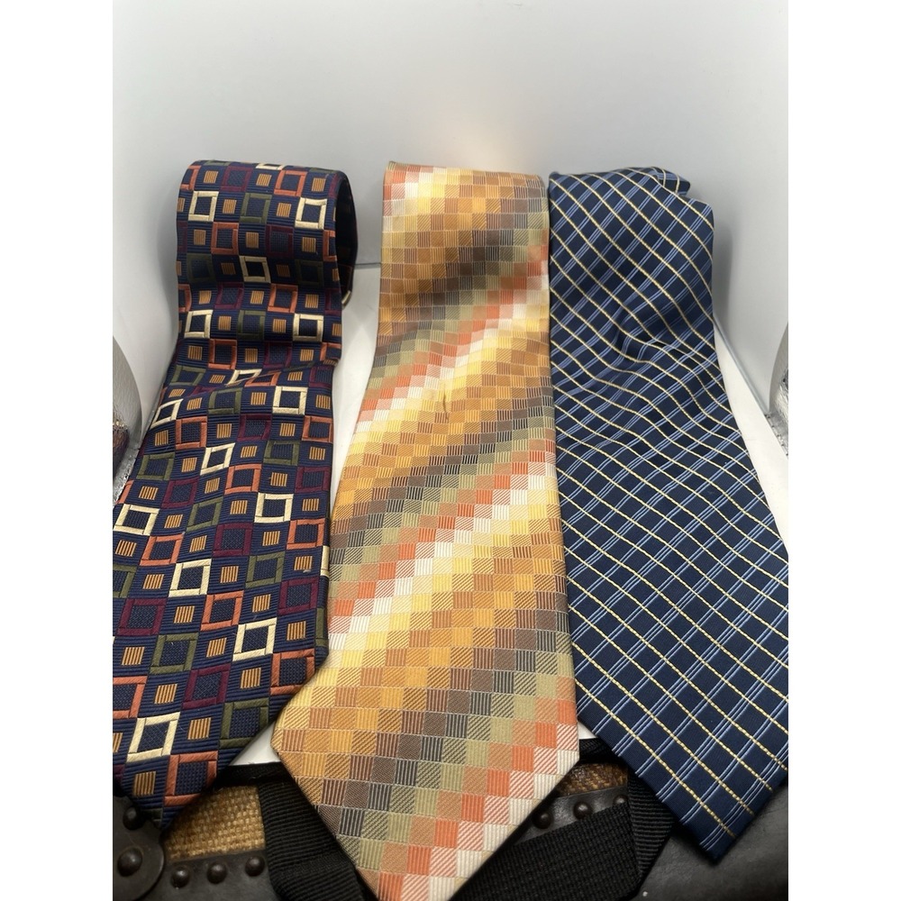 Lot of 3 Men's Ties Jones New York Adolfo Tango Geometric Plaid Silk Necktie 3pc